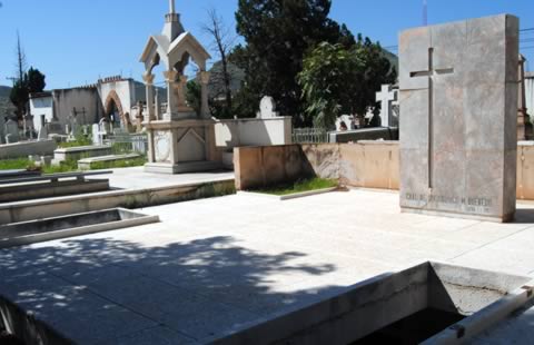 La tumba de Rodrigo M. Quevedo