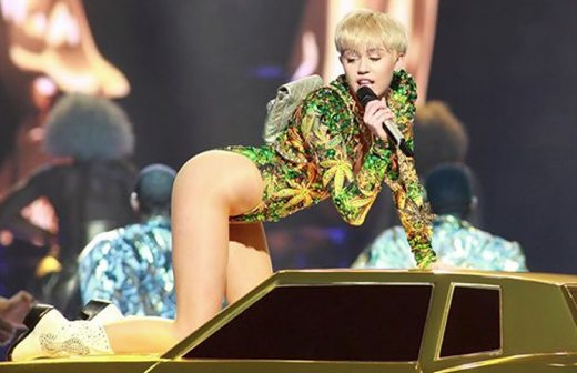 Cancela Miley dos conciertos luego de ser hospitalizada