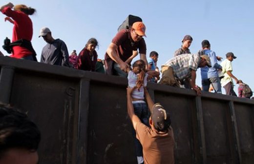 Investigan ataque a migrantes en tren de Oaxaca