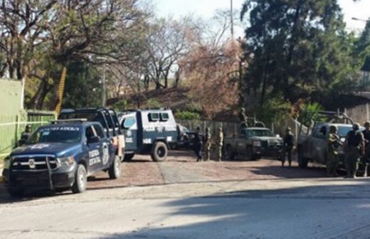 Siguen ataques a autoridades: lanzan granadas a hotel con federales