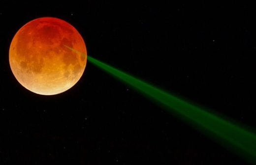 Publica Nasa foto de luna de sangre con haz verde
