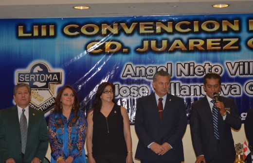 Representante de la oficina del alcalde de Juárez reconoce labor altruista de Club Sertoma