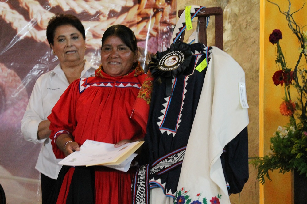 Eloísa Juárez, ganadora del Premio de Excelencia 2014