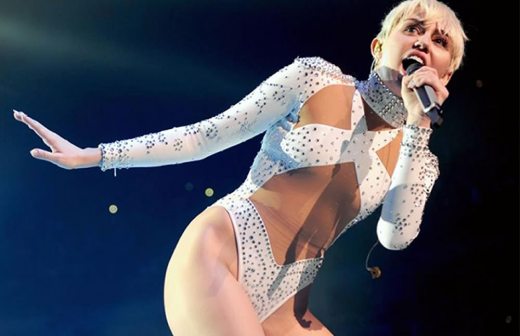 Miley Cyrus atribuye el twerking a Elvis Presley