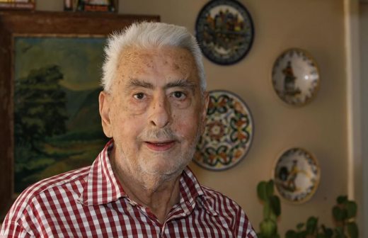 Fallece el poeta Gerardo Deniz