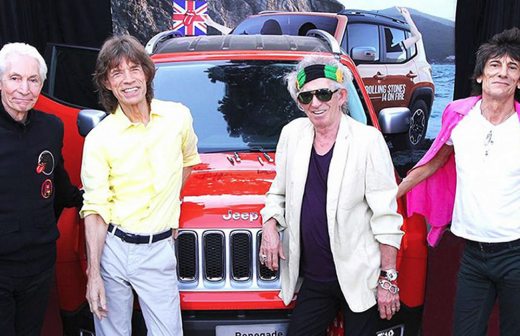 The Rolling Stones subastan un Jeep Renegade autografiado