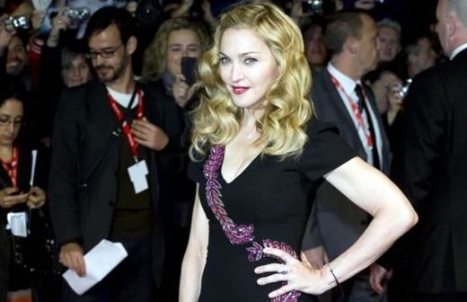 Acapara Madonna top 10 mundial con Living For Love