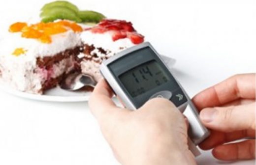Exhortan a diabéticos a respetar su dieta durante fiestas decembrinas