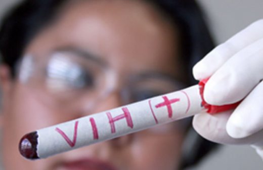 Cada hora 50 mujeres jóvenes contraen el VIH