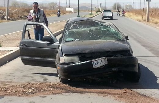 Se Vuelca Veh Culo Cerca De Vitromex La Opci N De Chihuahua