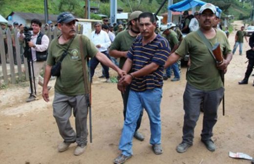 Autodefensas capturan a líder narco en Guerrero