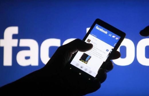 Los riesgos de socializar en Facebook