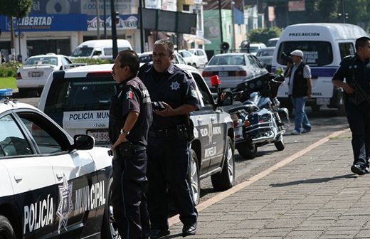 Procesan a 350 policías en Michoacán por diversos delitos