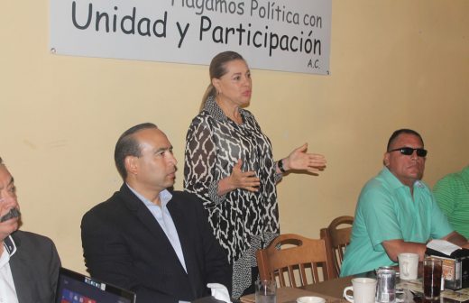 Se reúne Graciela Ortiz con el grupo Unidad y participación 
