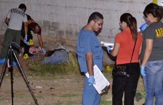 Identifican al asesinado a pedradas cerca de gasera en la rúa a Delicias