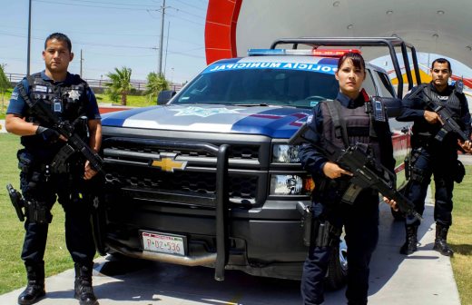 Aumentan salarios a policías en Ciudad Juárez