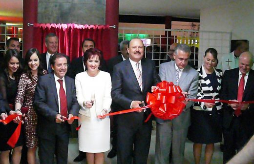Inauguran Centro de rehabilitación integral física del DIF Estatal