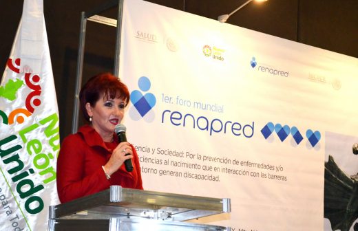 Expone Bertha Gómez de Duarte en congreso mundial de Renapred