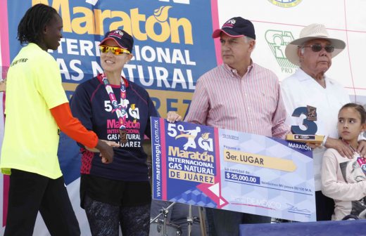 Reconoce presidente municipal labor de Gas Natural de Juárez
