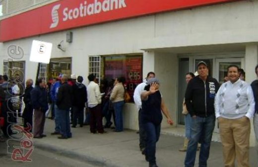 Toman ONG’s instalaciones de Scotiabank en Cuauhtémoc