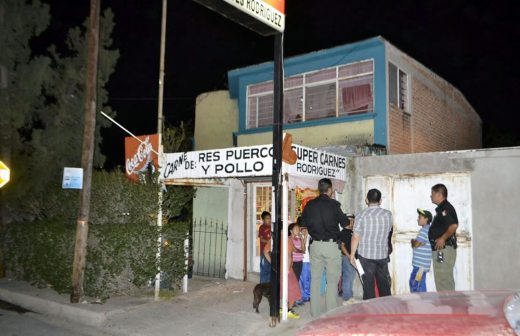 Asaltan dos armados tienda de abarrotes en la colonia Campesina