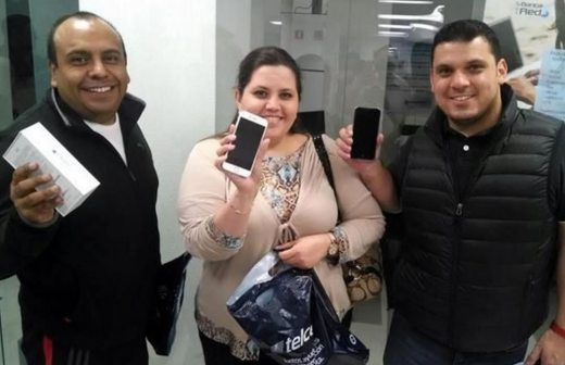 Se desvelan en México para comprar el iPhone 6
