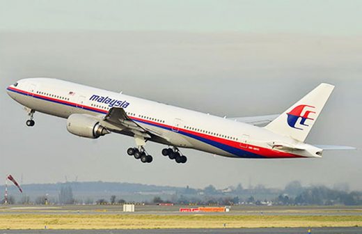 Demandan dos niños a Malaysia Airlines por el vuelo MH370