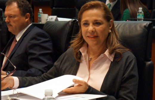 Busca Graciela Ortíz fortalecer seguridad de usuarios de aeropuertos