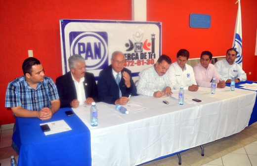 Instala Mario Vázquez la mesa política del Sistema PAN en Delicias