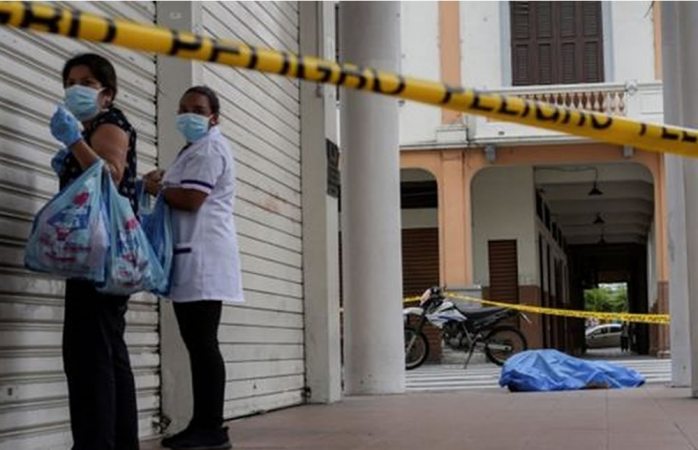 Hallan decenas de muertos en calles de Ecuador (VIRAL)