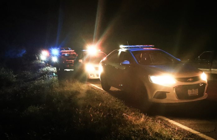Aparatoso choque en El Salado deja daños materiales