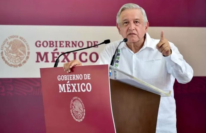 Se necesita nueva reforma energética para salvar a Pemex: Amlo