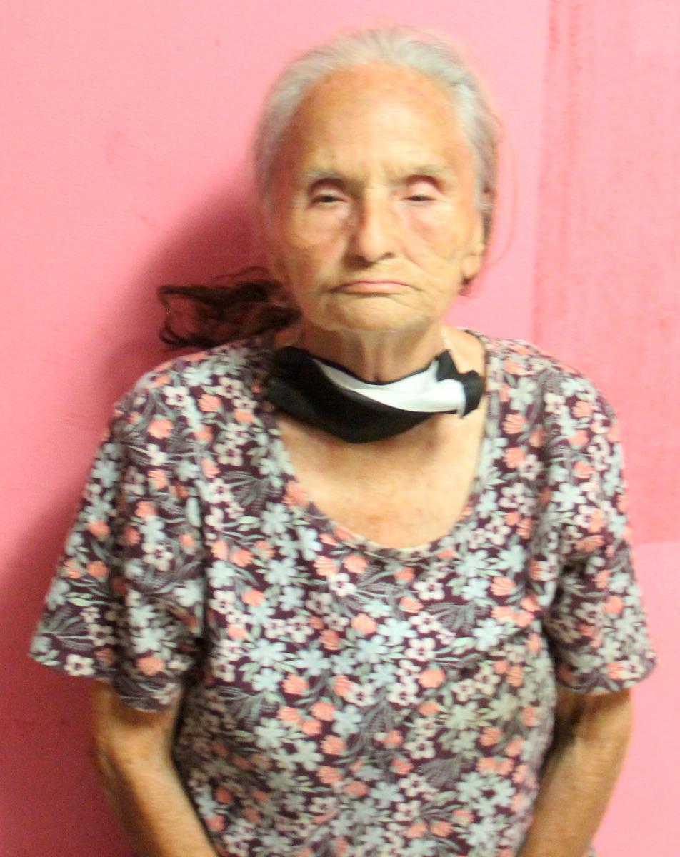 Consuelo Villalobos Torres de 72 años