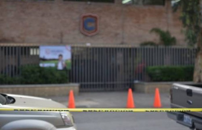 Estudiante ejecuta a su maestro en escuela del estado de Guerrero