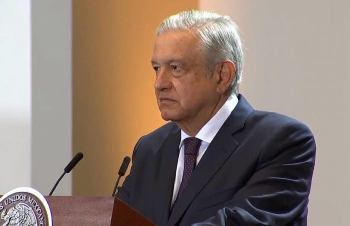 Si quieren juicio a expresidentes organícense y recaben firmas: amlo