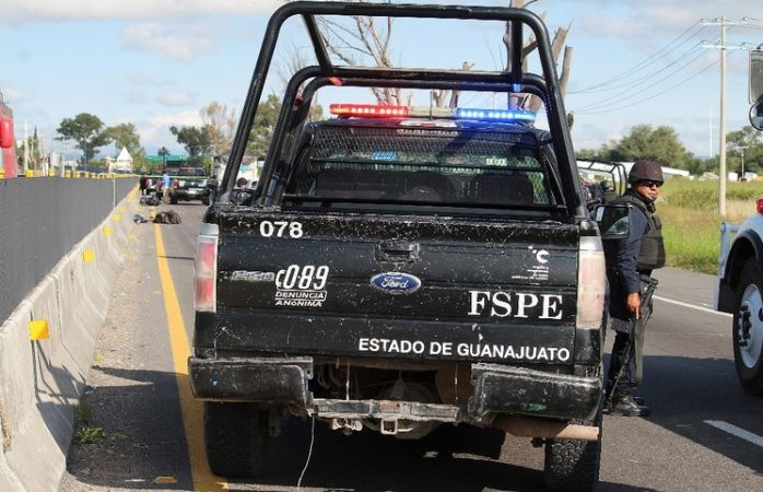 Asesinan a dos policías del gobierno de Guanajuato