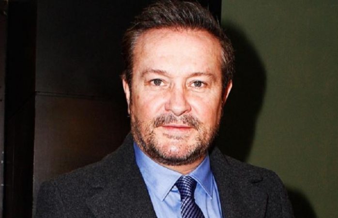 Arturo Peniche revela que cuatro familiares han muerto por covid