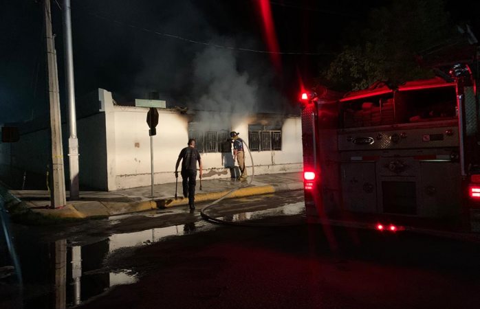 Fuego en oficinas de Conagua se reaviva por cuarta ocasión