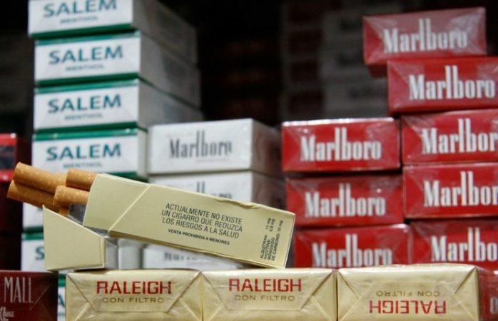 Propone morena elevar $1 de impuesto a cigarros, refresco y alcohol