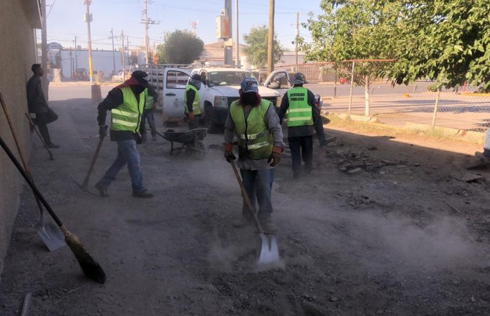 Reparan 16 mil 447 baches en diversas vialidades