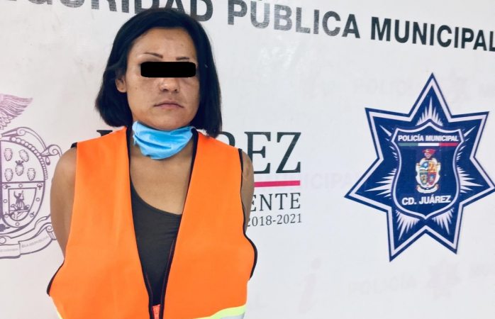 Detienen a mujer por el delito de maltrato infantil