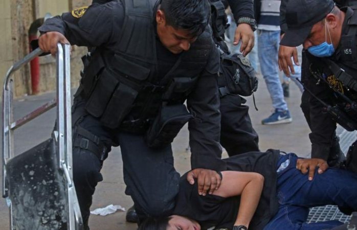 Detienen a 3 policías por muerte de Giovanni López en Jalisco