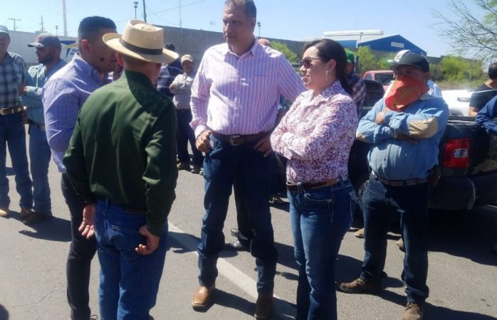 Alcaldesa pone a disposición jurídico de Saucillo para defensa de productores