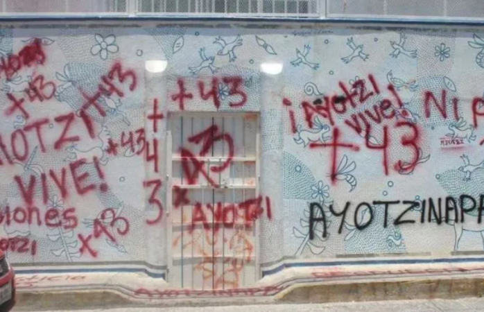 Vandalizan oficinas de la secretaría de educación en guerrero