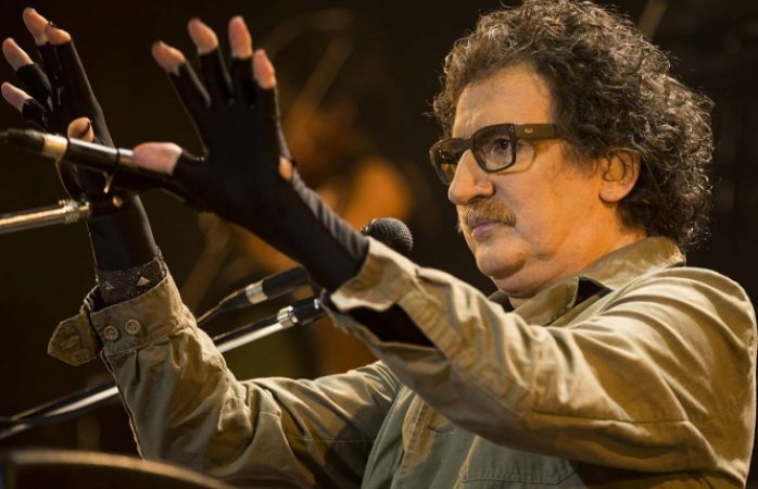 Charly García seguirá hospitalizado a pesar de dar negativo a Covid 19