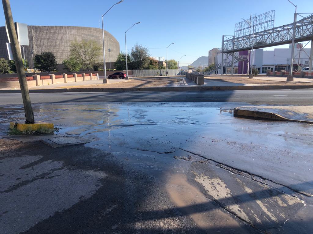 El agua llega hasta el Canal