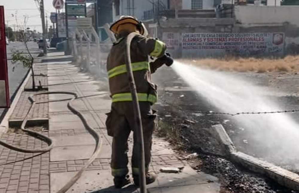 Hubo cuatro incendios de vehículos