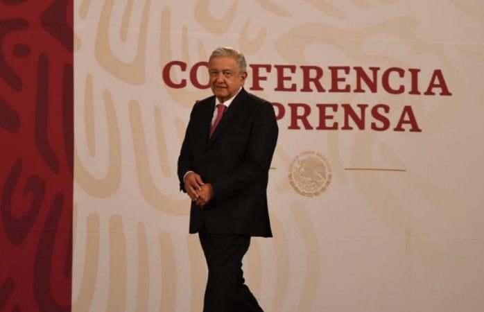 Hasta nos deben, si hacemos cuentas: amlo a gobernadores