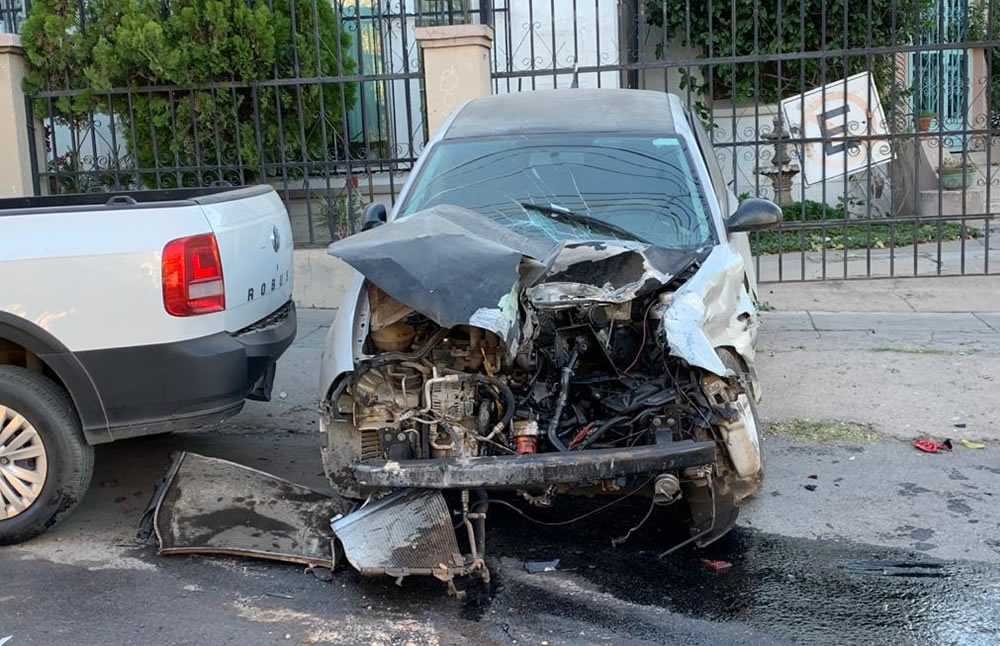 Aparatoso accidente en aldama y pacheco