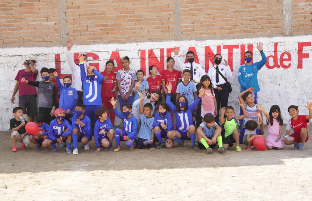 Hicieron actividades infantiles de trabajo en equipo